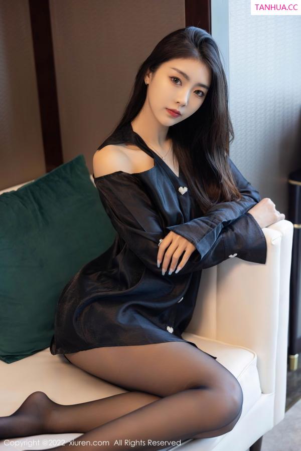 可乐Vicky  [XiuRen]高清写真图 2022.04.28 No.4940 可樂Vicky第12张图片